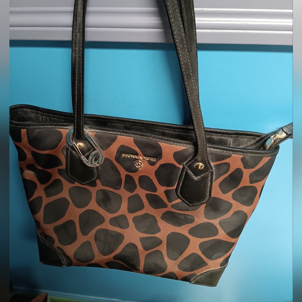 Michael Kors Medium size bag